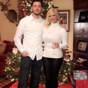 Meet your Posher, Cory